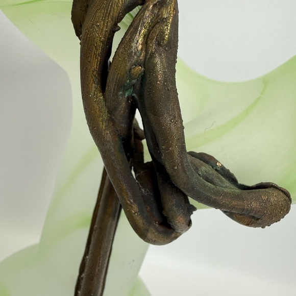 RARE Lime Green White Swirl Frosted Glass Art Vase Unique 3D Art Noveau 8.5” T - Picture 13 of 14